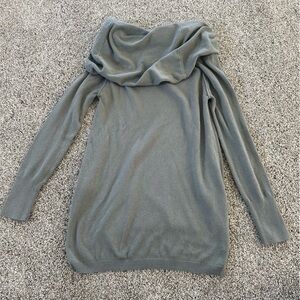 Shrinking Violet cowl neck style sweater - small